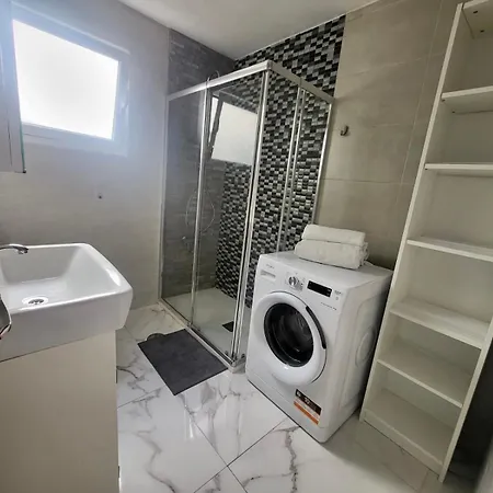 New Big Flat With Balcony 50mts Away From Parking Optional Apartment Las Palmas de Gran Canaria